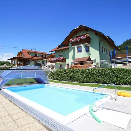 Charming In With Swimming Pool Liebenfels